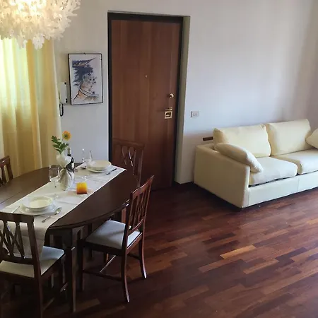 Apartment Stramare